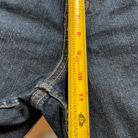 Levi Strauss & Co, at waist, dark wash, bootcut jean, women’s size 14 Short - Picture 7 of 13